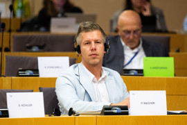 Thumbnail for 7044460