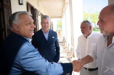 Thumbnail for 7044496