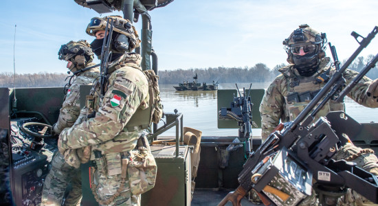 Thumbnail for 7044513