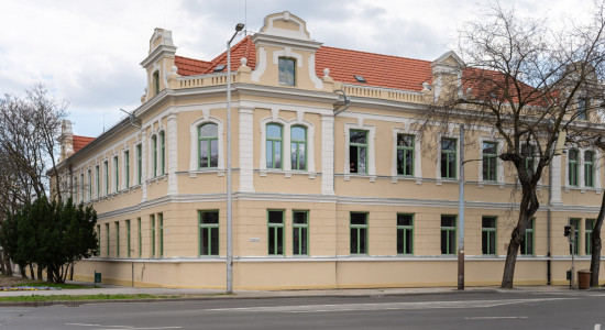 Thumbnail for 7044594