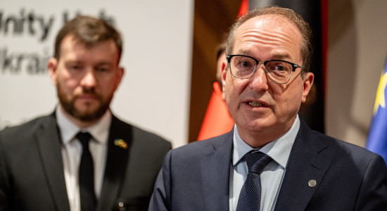 Thumbnail for 7045828