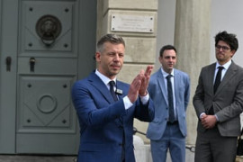 Thumbnail for 7046311