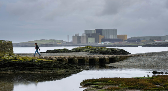 Thumbnail for 7046836