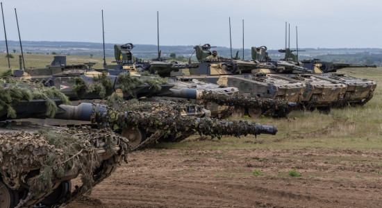 Thumbnail for 7047754