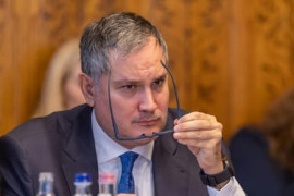 Thumbnail for 7047814