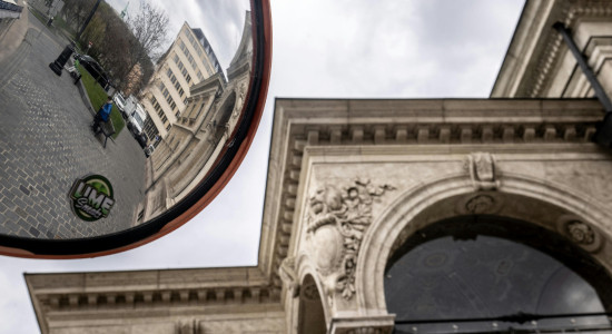 Thumbnail for 7048037