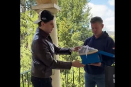 Thumbnail for 7048606