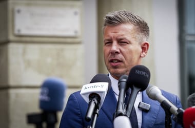 Thumbnail for 7049183