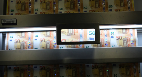 Thumbnail for 7049276