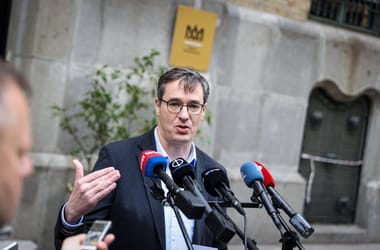 Thumbnail for 7049342