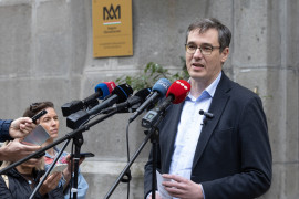 Thumbnail for 7049358