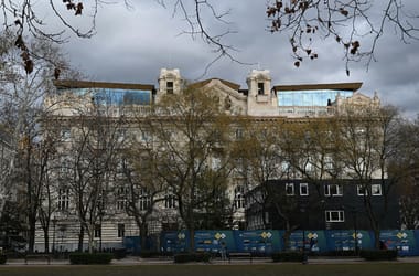 Thumbnail for 7049432