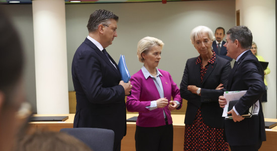 Thumbnail for 7049676