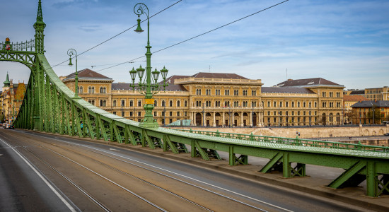 Thumbnail for 7050327