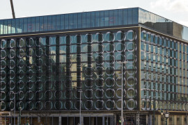 Thumbnail for 7050447