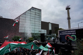 Thumbnail for 7051878