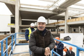 Thumbnail for 7051880