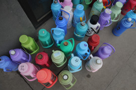 Thumbnail for 7051944