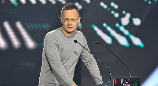 Thumbnail for 7052147