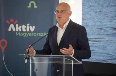 Thumbnail for 7052251