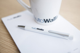 Thumbnail for 7052843