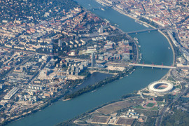 Thumbnail for 7052987