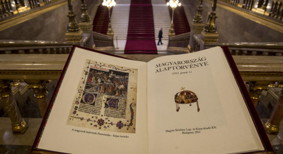 Thumbnail for 7054332