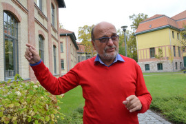 Thumbnail for 7054810