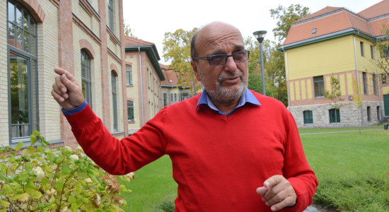 Thumbnail for 7054810