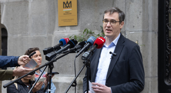 Thumbnail for 7054945