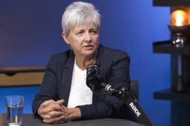 Thumbnail for 7055358