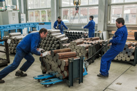 Thumbnail for 7055403