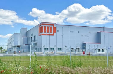 Thumbnail for 7055611