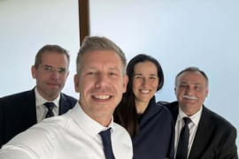 Thumbnail for 7055629