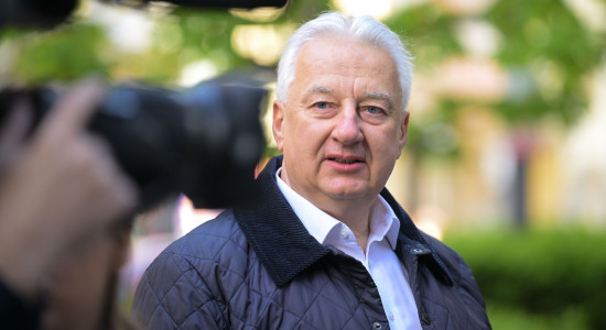 Thumbnail for 7055684