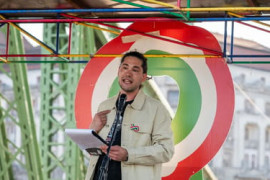 Thumbnail for 7056042