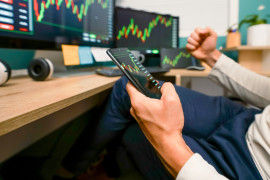 Thumbnail for 7061642