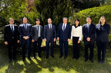 Thumbnail for 7062627